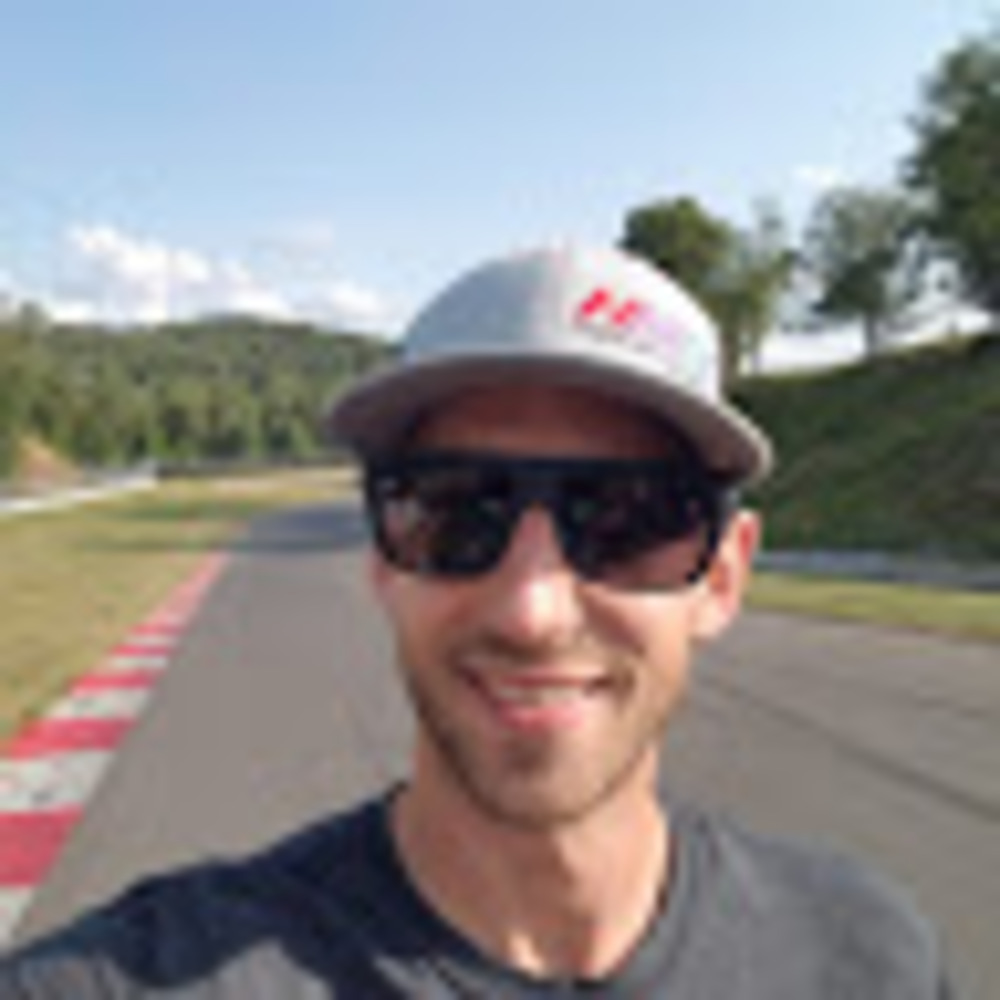 Meet your Posher, Brady